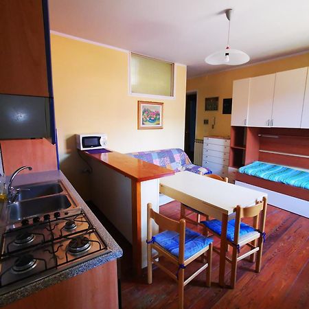 Torres Rojas Apartman Ivrea Kültér fotó