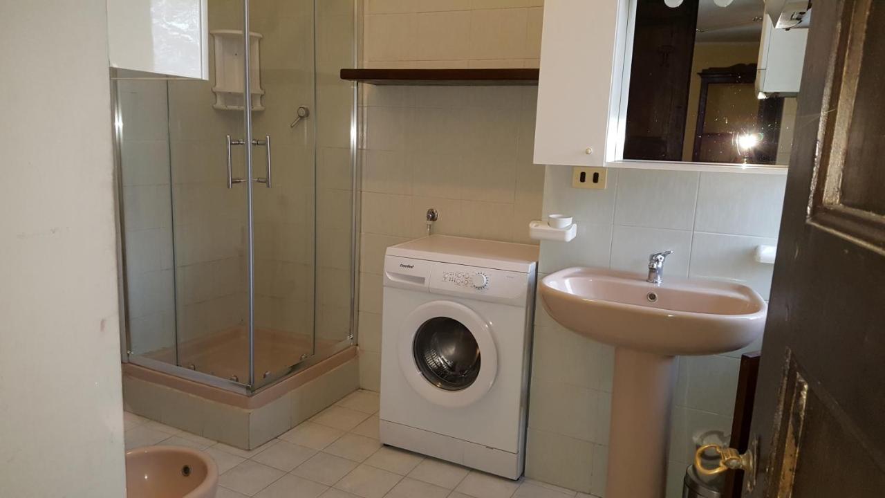 Torres Rojas Apartman Ivrea Kültér fotó