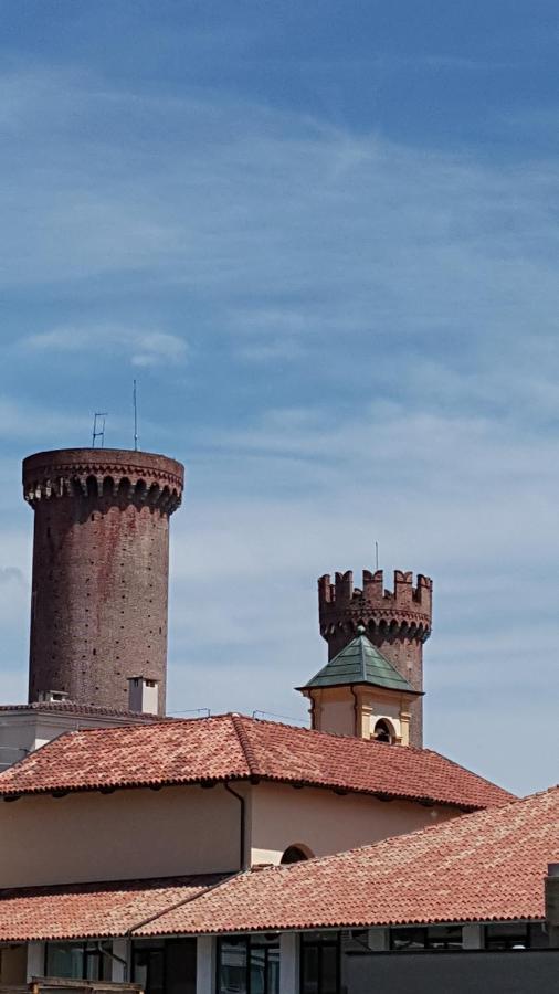 Torres Rojas Apartman Ivrea Kültér fotó