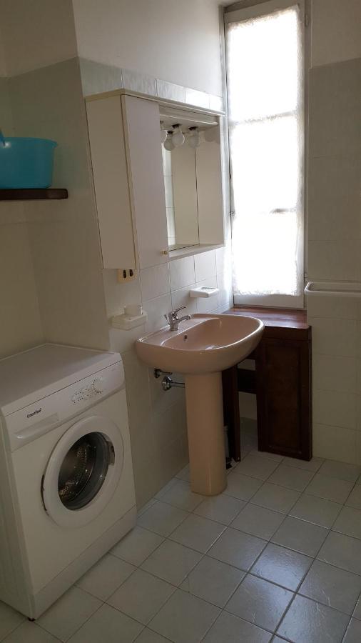 Torres Rojas Apartman Ivrea Kültér fotó