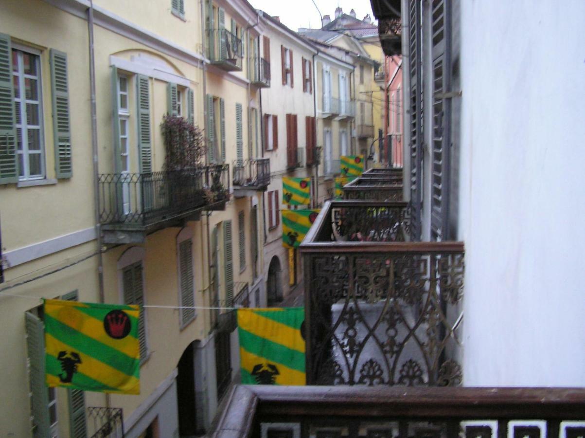 Torres Rojas Apartman Ivrea Kültér fotó