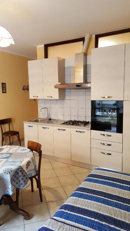 Torres Rojas Apartman Ivrea Kültér fotó